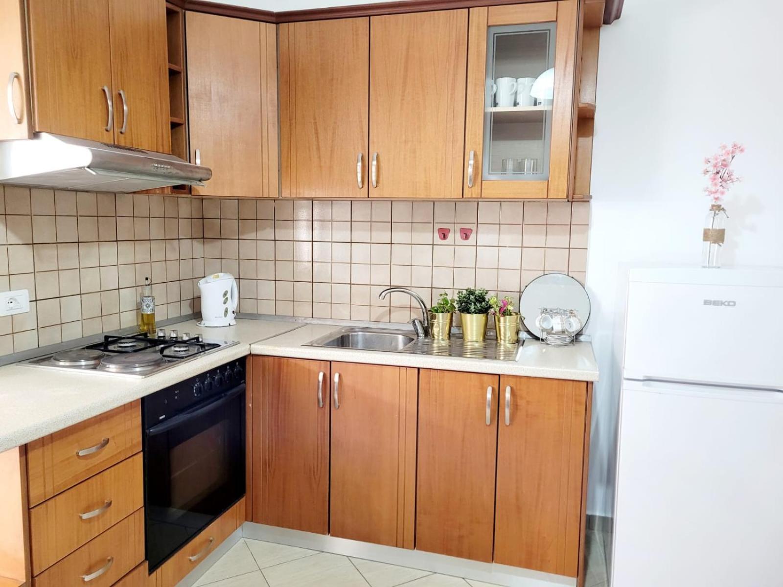 Koreta Apartment Vlorë Esterno foto
